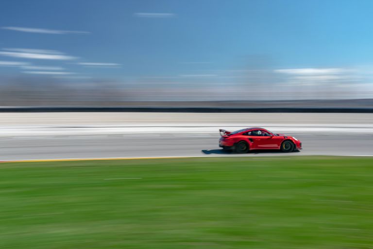 2019 Porsche 911 ( 991 type II ) GT2 RS - lap record 544299