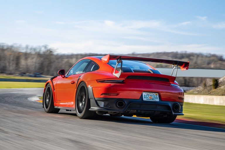 2019 Porsche 911 ( 991 type II ) GT2 RS - lap record 544300