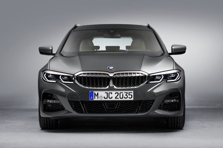File:BMW G21 19.09.20 JM (1).jpg - Wikimedia Commons