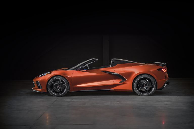 2020 Chevrolet Corvette ( C8 ) Stingray convertible 561116