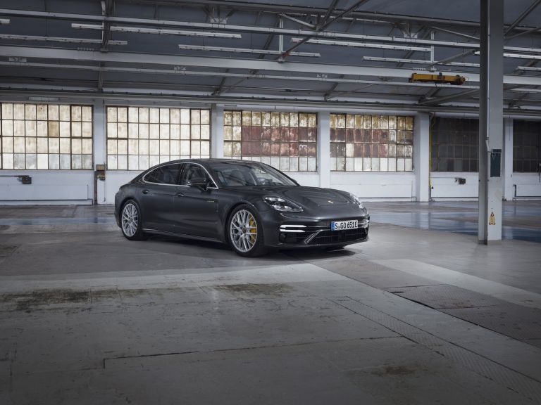 2021 Porsche Panamera Turbo S E-Hybrid Executive 606233