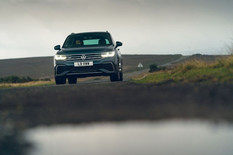 2021 Volkswagen Tiguan R-Line - UK version 611831