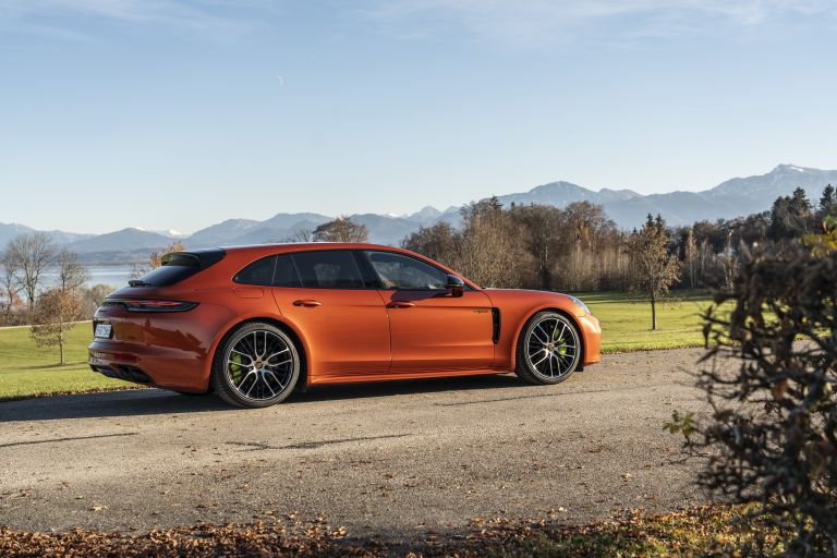 2021 Porsche Panamera 4 E-Hybrid Sport Turismo 613513