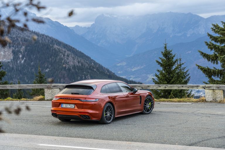 2021 Porsche Panamera 4 E-Hybrid Sport Turismo 613515