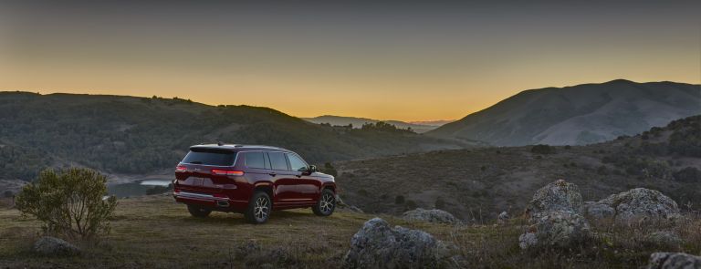 2021 Jeep Grand Cherokee L Overland 616303