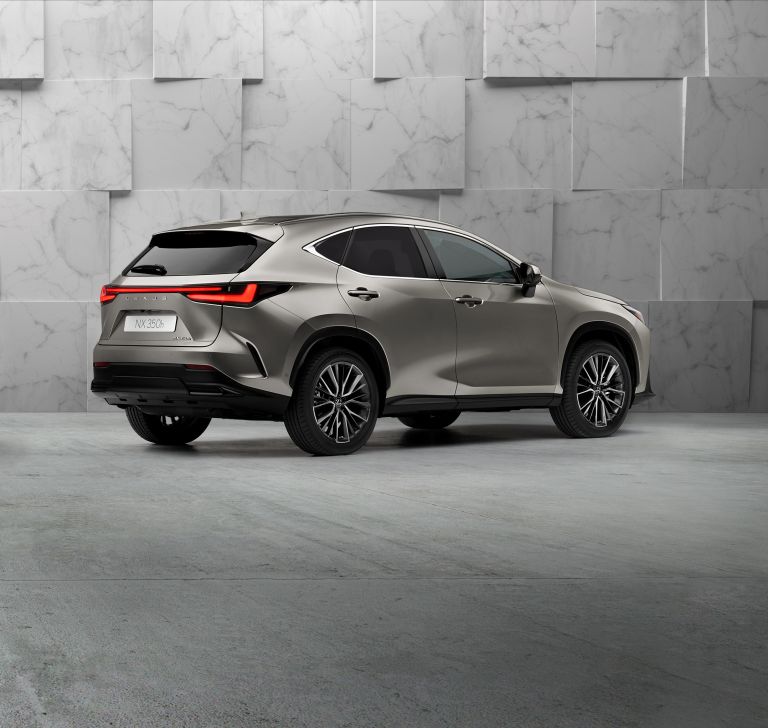 2022 Lexus NX 350h 635485