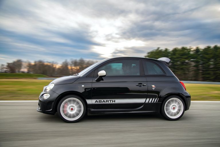 2021 Abarth 695 Esseesse 637103