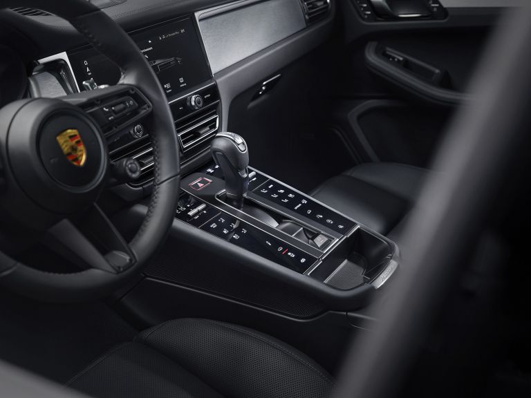 2022 Porsche Macan GTS 641000