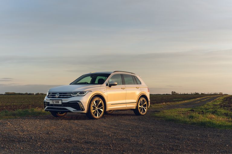 2021 Volkswagen Tiguan R-Line eHybrid - UK version 648644