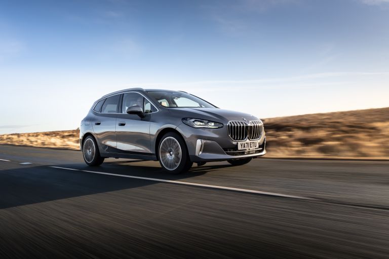 2022 BMW 220i ( U06 ) Active Tourer - UK version 664816