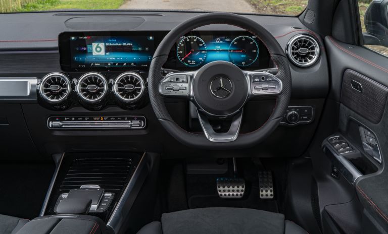 2022 Mercedes-Benz EQB 300 4Matic - UK version 666948