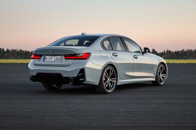 2023 BMW 3-Series ( G20 ) sedan - Free high resolution car images