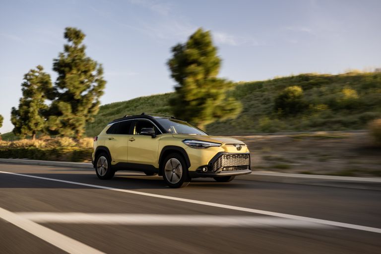 2023 Toyota Corolla Cross Hybrid XSE - USA version 717518