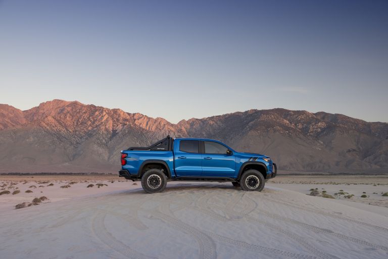 2023 Chevrolet Colorado ZR2 682433