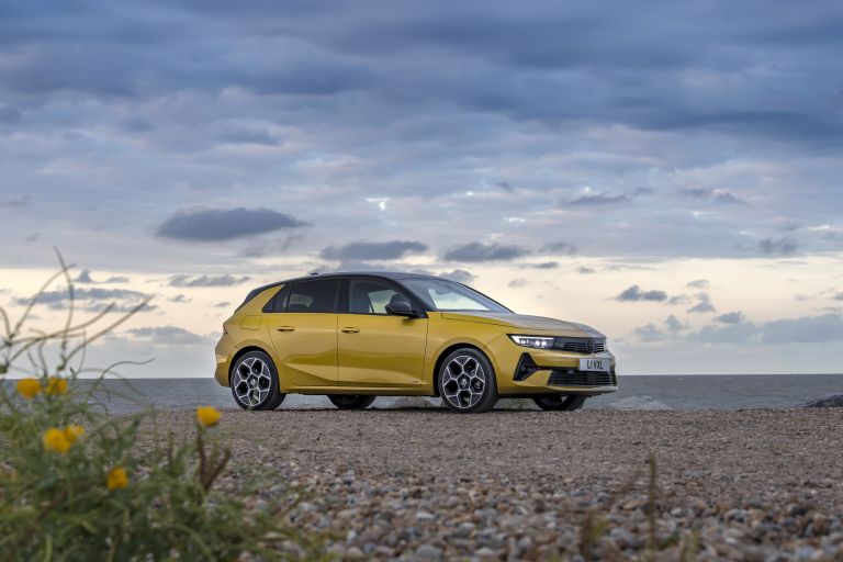 2022 Vauxhall Astra Ultimate 682800