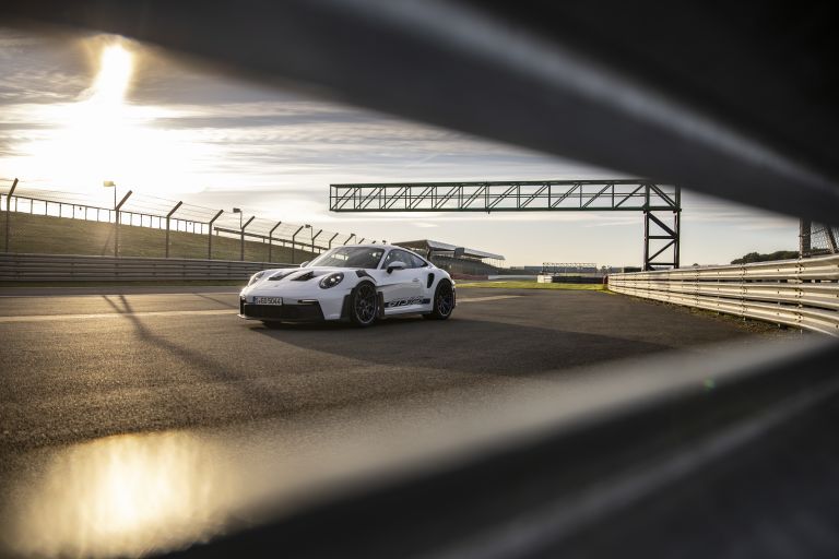 2023 Porsche 911 ( 992 ) GT3 RS 689978