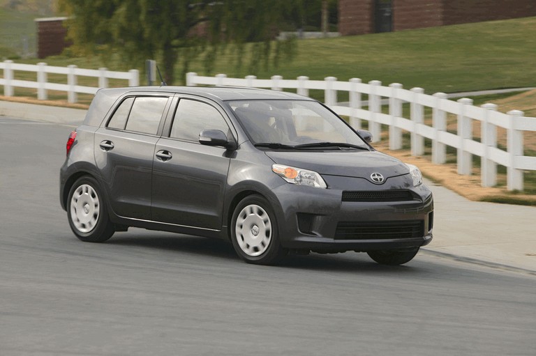 2008 Scion xD 232856