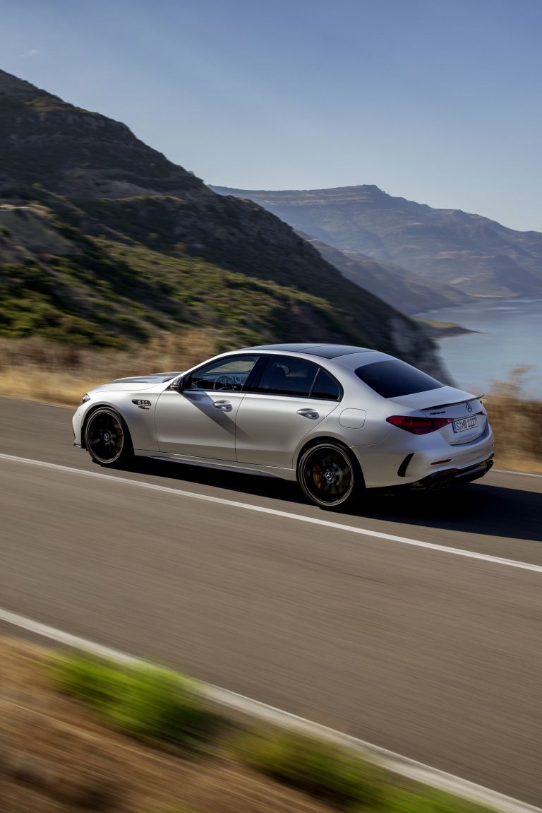 2023 Mercedes-AMG C 63 S E Performance 685776