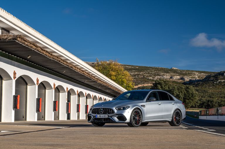 2023 Mercedes-AMG C 63 S E Performance 699403