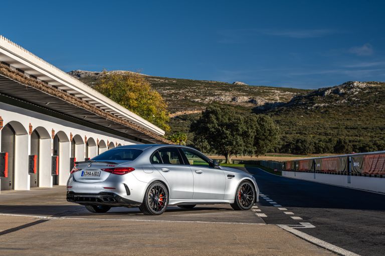 2023 Mercedes-AMG C 63 S E Performance 699404