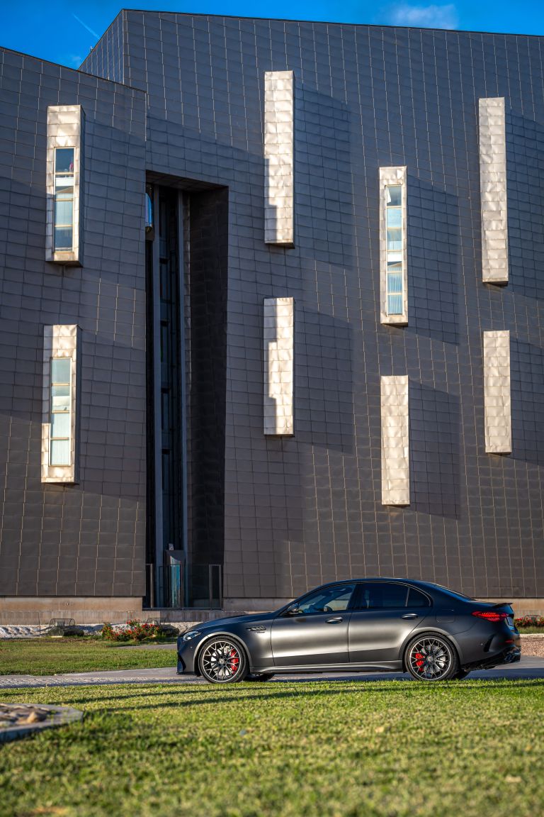 2023 Mercedes-AMG C 63 S E Performance 699436