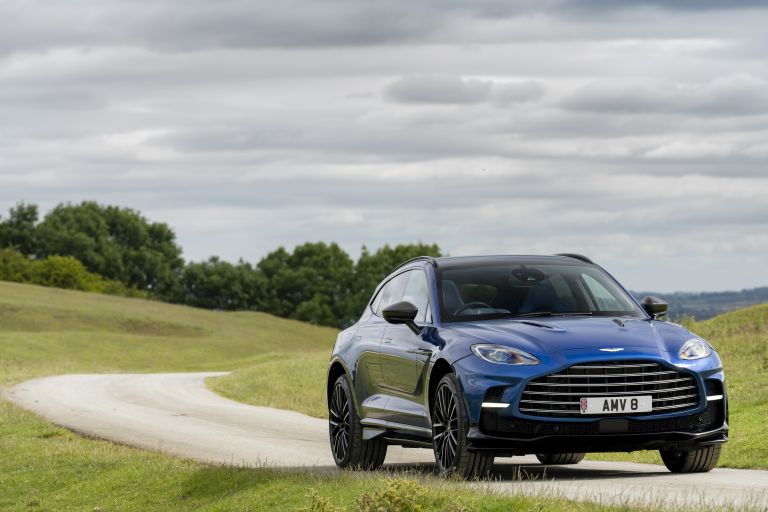 2022 Aston Martin DBX707 - UK version 686114