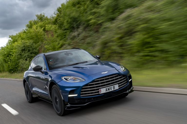 2022 Aston Martin DBX707 - UK version 686117