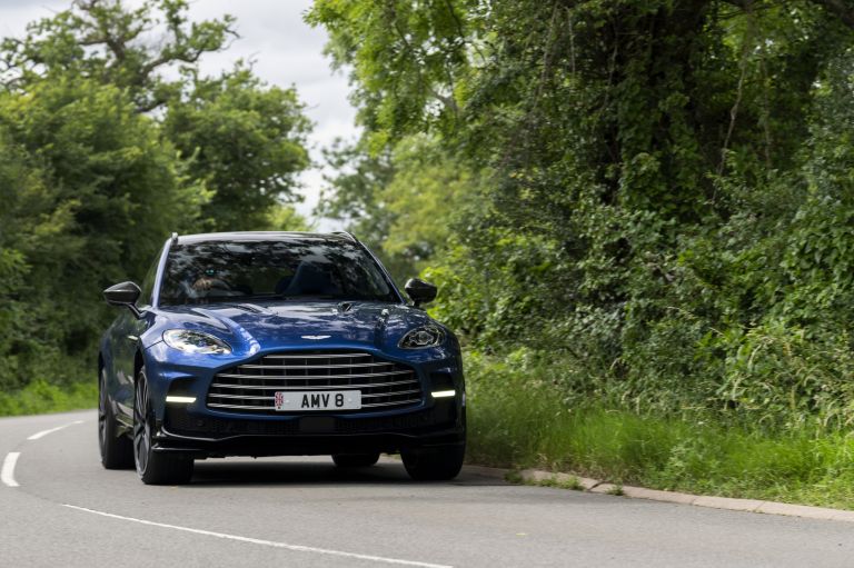 2022 Aston Martin DBX707 - UK version 686128