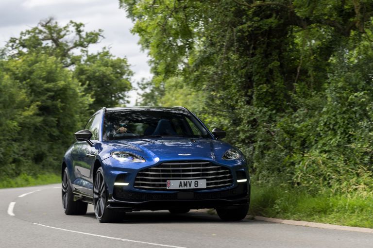 2022 Aston Martin DBX707 - UK version 686131