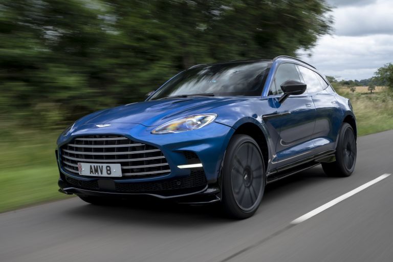 2022 Aston Martin DBX707 - UK version 686152