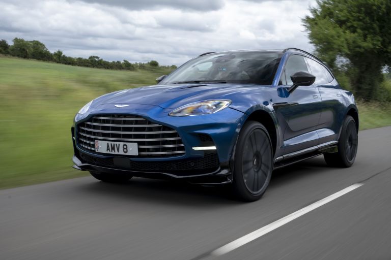 2022 Aston Martin DBX707 - UK version 686156