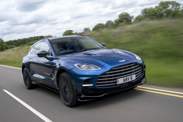 2022 Aston Martin DBX707 - UK version 686158