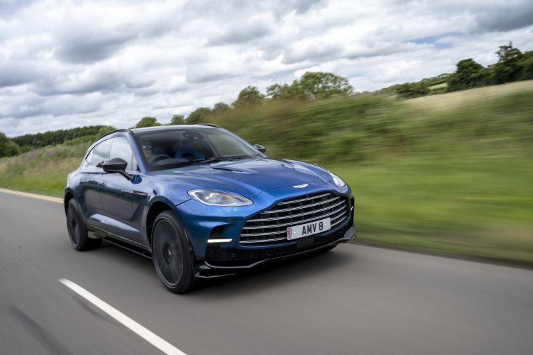 2022 Aston Martin DBX707 - UK version 686160