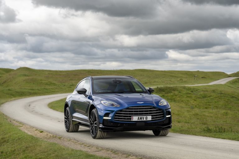 2022 Aston Martin DBX707 - UK version 686166