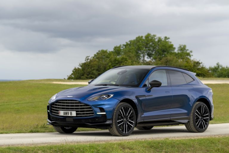 2022 Aston Martin DBX707 - UK version 686172