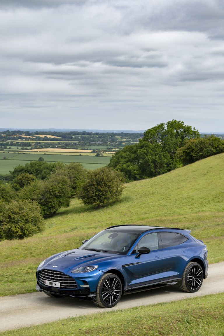 2022 Aston Martin DBX707 - UK version 686178