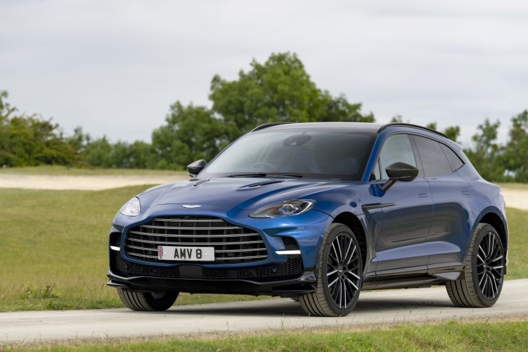 2022 Aston Martin DBX707 - UK version 686186