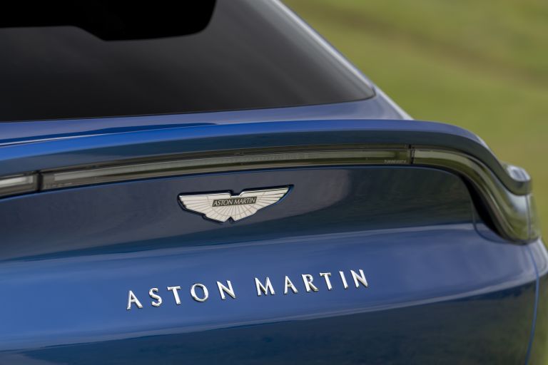 2022 Aston Martin DBX707 - UK version 686201