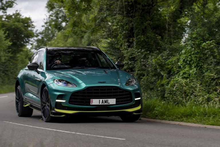 2022 Aston Martin DBX707 Q 2022 F1 Green 686277