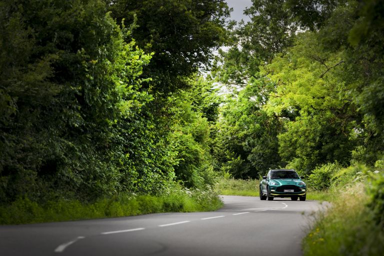 2022 Aston Martin DBX707 Q 2022 F1 Green 686283