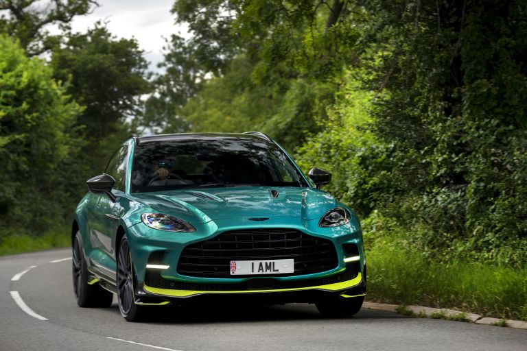 2022 Aston Martin DBX707 Q 2022 F1 Green 686285