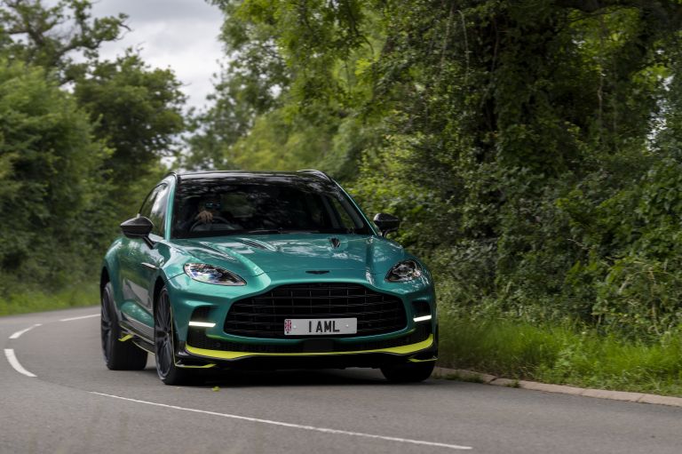 2022 Aston Martin DBX707 Q 2022 F1 Green 686287