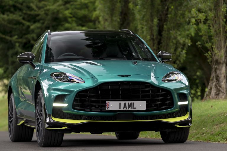 2022 Aston Martin DBX707 Q 2022 F1 Green 686315