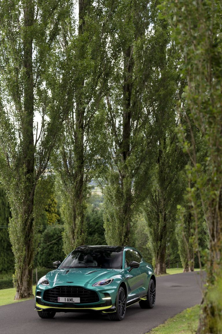 2022 Aston Martin DBX707 Q 2022 F1 Green 686317