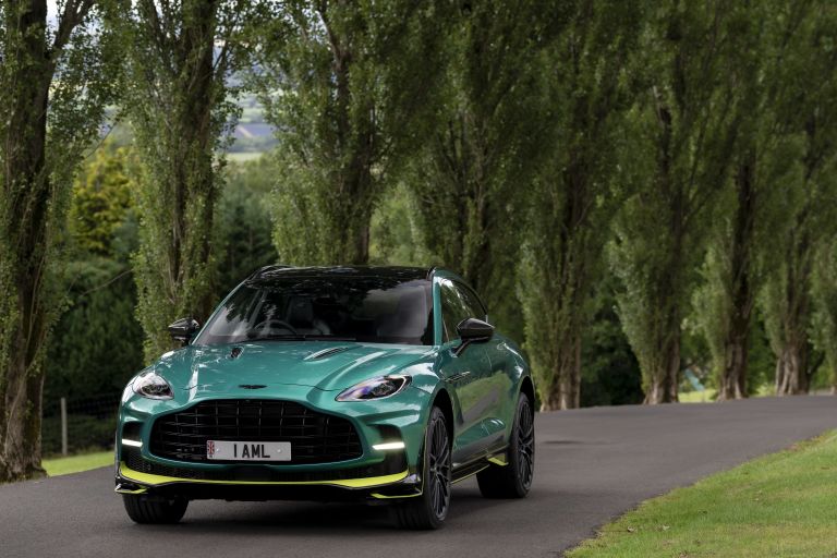 2022 Aston Martin DBX707 Q 2022 F1 Green 686318