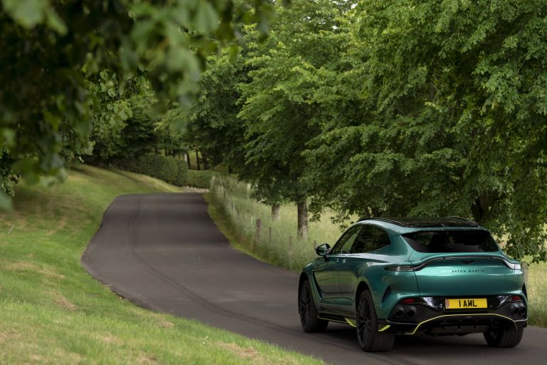 2022 Aston Martin DBX707 Q 2022 F1 Green 686330