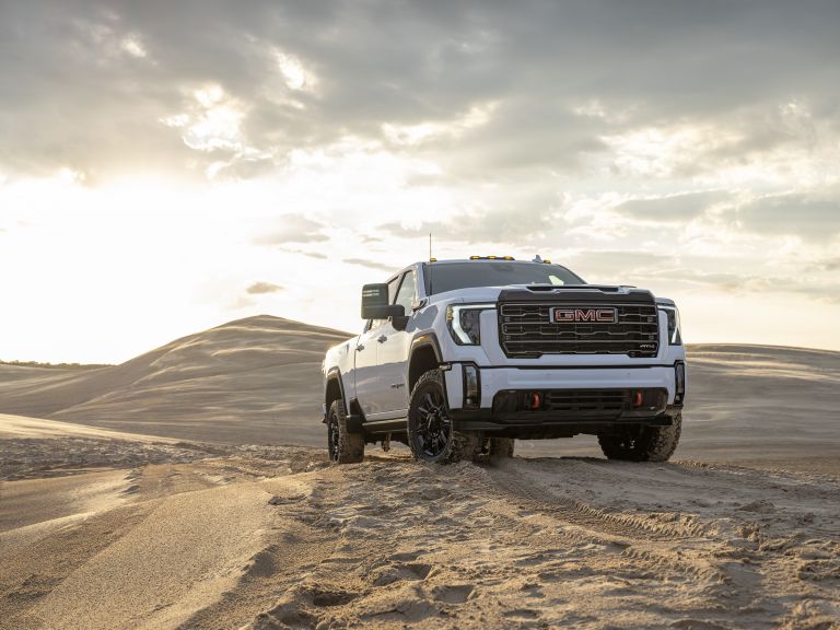 2024 GMC Sierra 2500HD AT4 690023 Best quality free high resolution car images mad4wheels