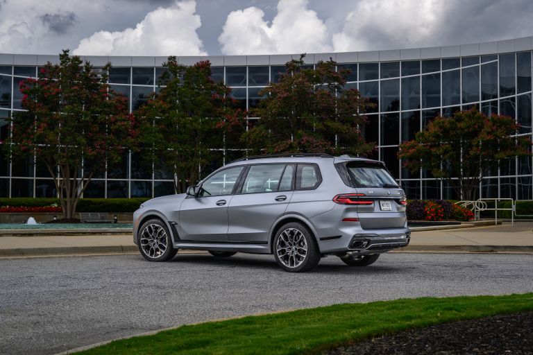 2023 BMW X7 ( G07 ) M60i xDrive - USA version 696018