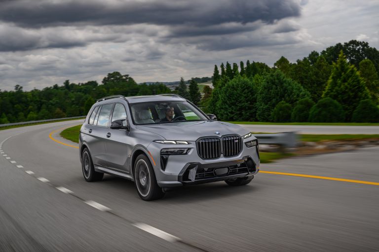 2023 BMW X7 ( G07 ) M60i xDrive - USA version 696037