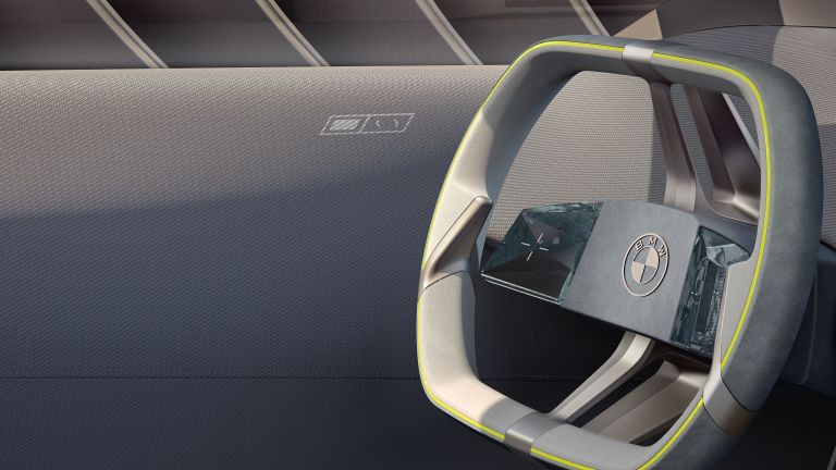 2023 BMW i Vision Dee concept 701447